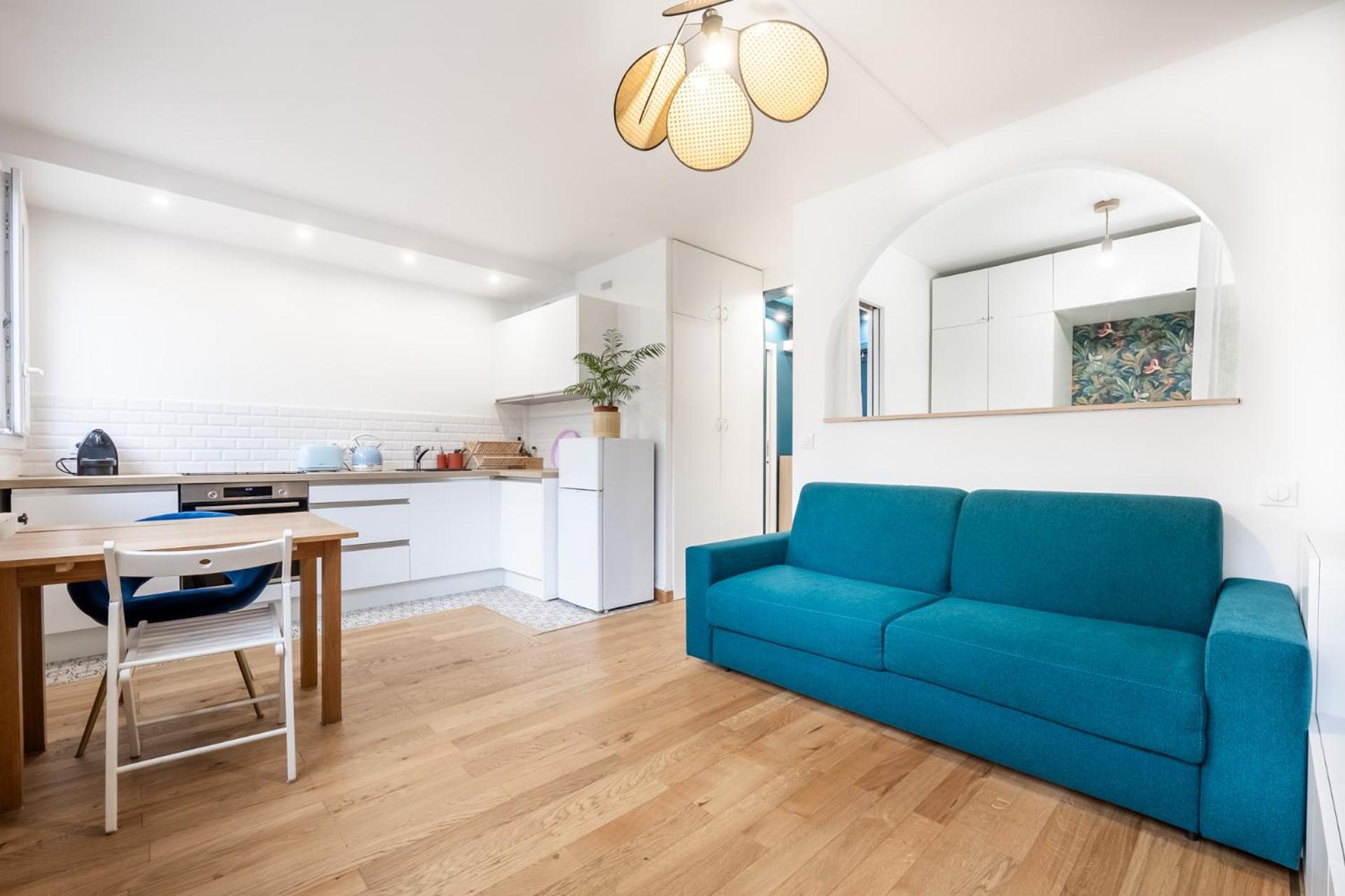 Charming Parisian Home Away From Home In The Heart Of パリ エクステリア 写真